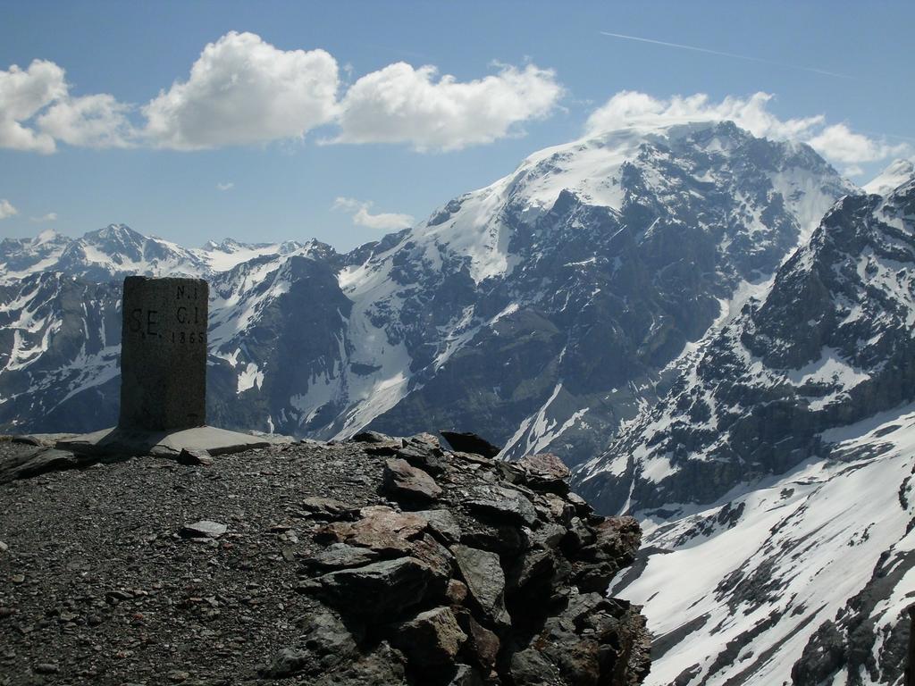 Rifugio Garibaldi Hotel Passo Stelvio Luaran gambar